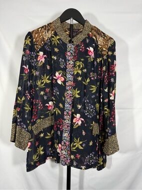 Francesca Rose L Floral Leopard Print Sheer Rayon Button Up Blouse